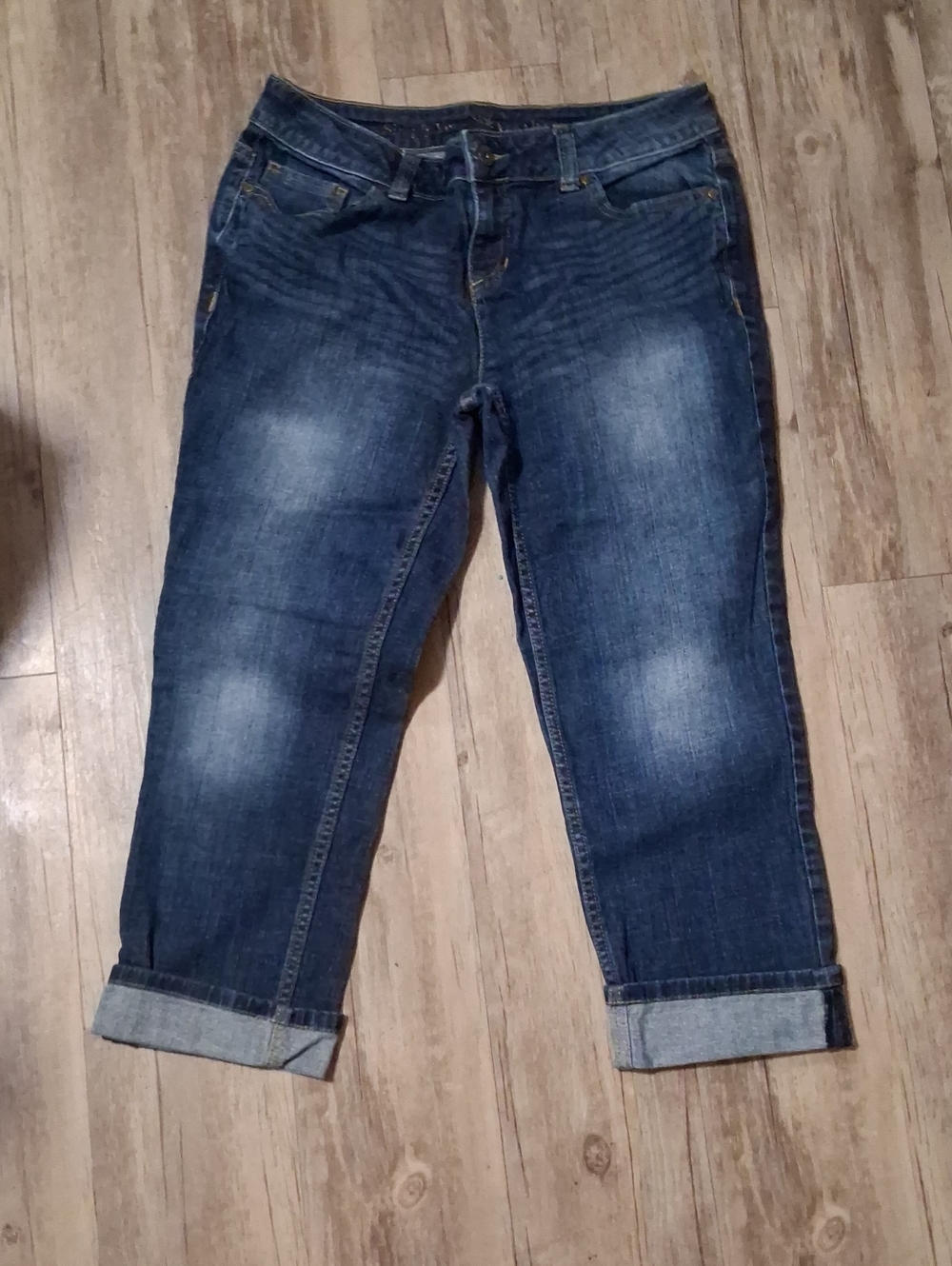 Women's Dark Blue Cuffed Jeans